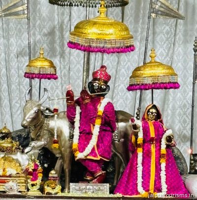Shri Radha Gopinath Ji Temple