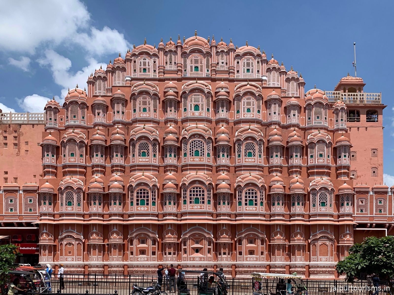 Construction of Hawa Mahal