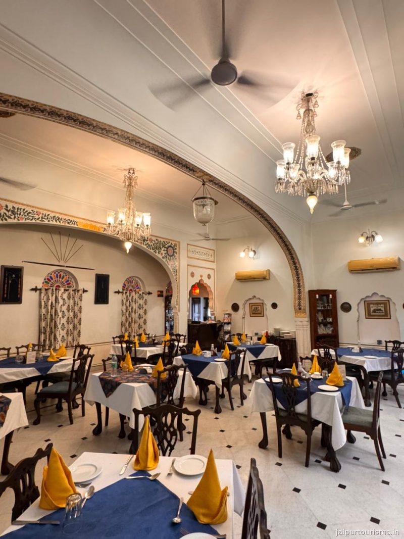 Khaba Bar and Kitchen | Restaurant in Banipark — Jaipur