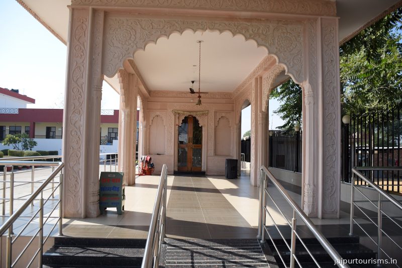 Sandhya Need — Jaipur