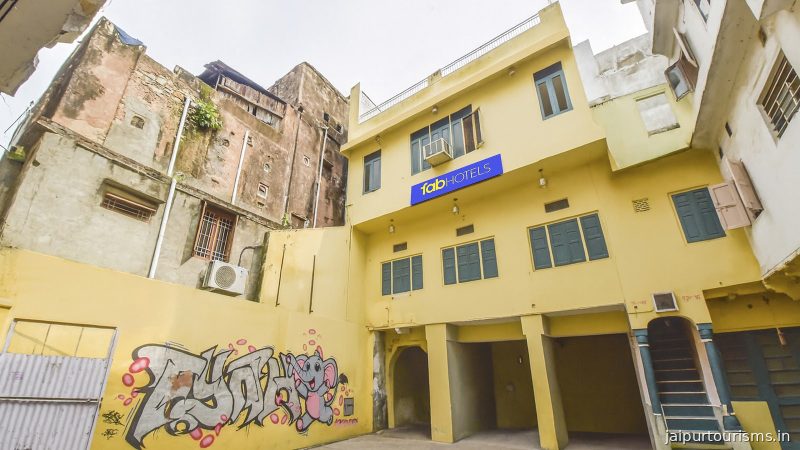 Fabhotel Pink Cozzy — Jaipur