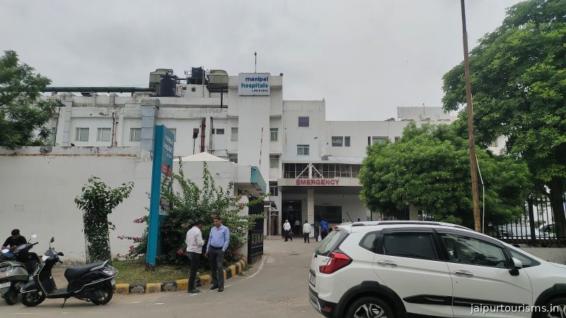 Manipal Hospital Emergency Gate — Jaipur