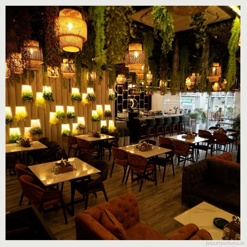 Mood Makers Restro Bar — Jaipur