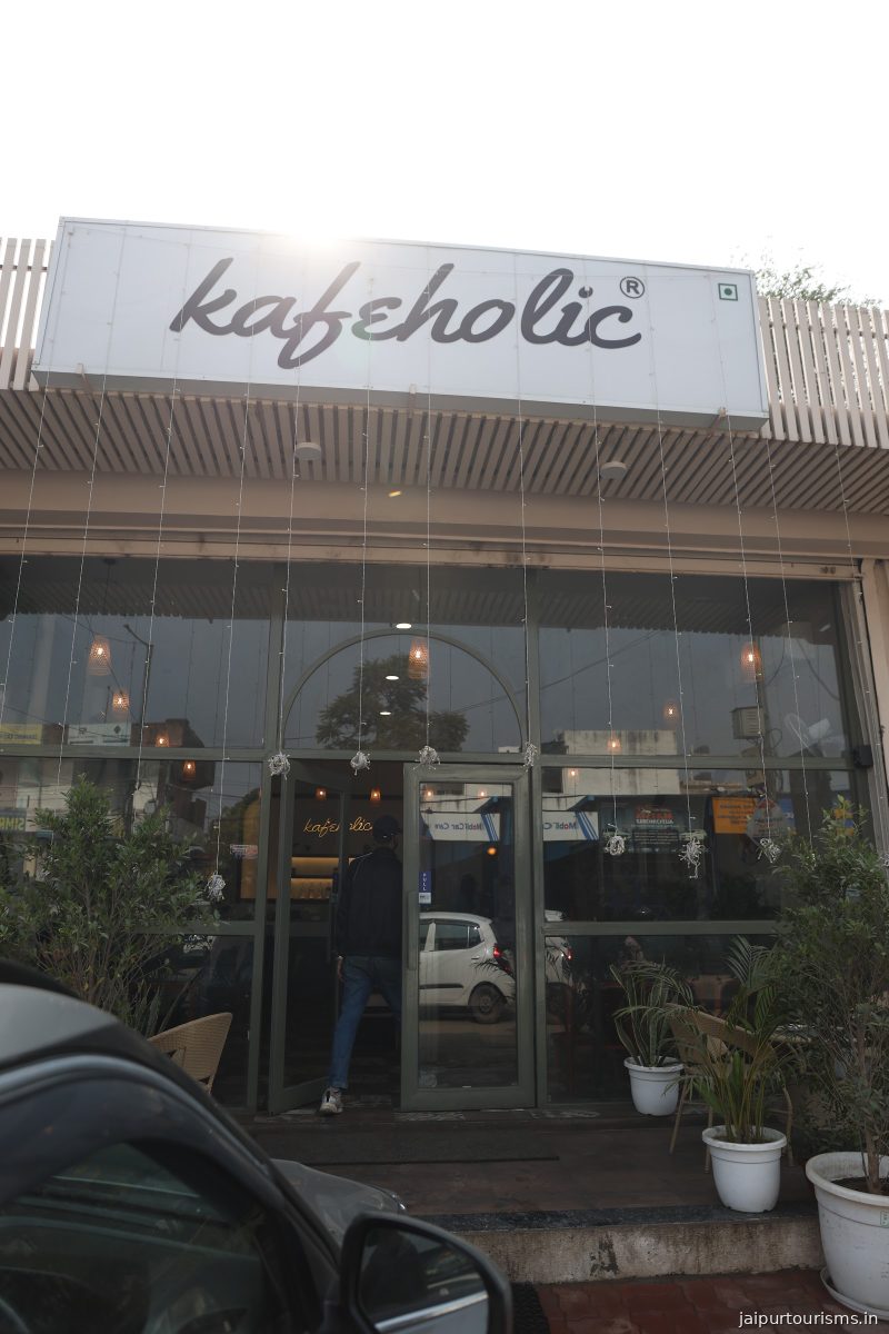Kafeholic Vaishali Nagar — Jaipur