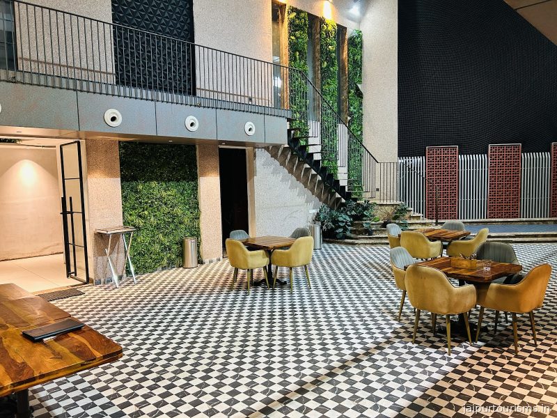 Rajlaxmi Hotel — Jaipur