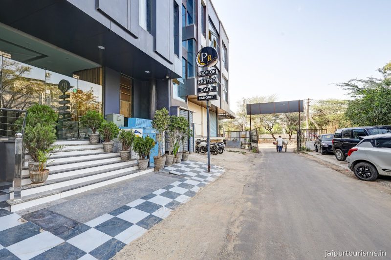 Hotel Priyaj — Jaipur