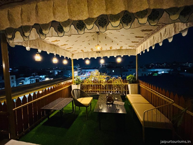 Harrow Cafe — Jaipur
