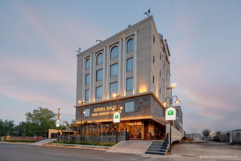 Hotel Royal Bagh - Banquet & Garden - All Pure Veg. — Jaipur