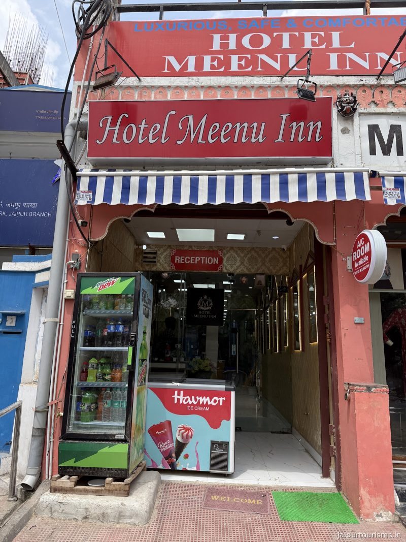 OYO Meenu Inn — Jaipur