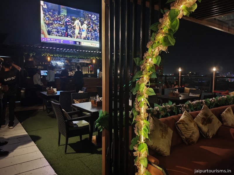 Blackout club in Jaipur — Jaipur