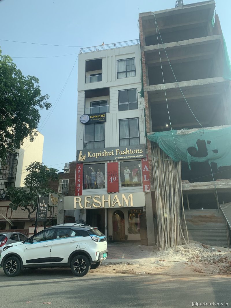 Bumble bee homestay — Jaipur