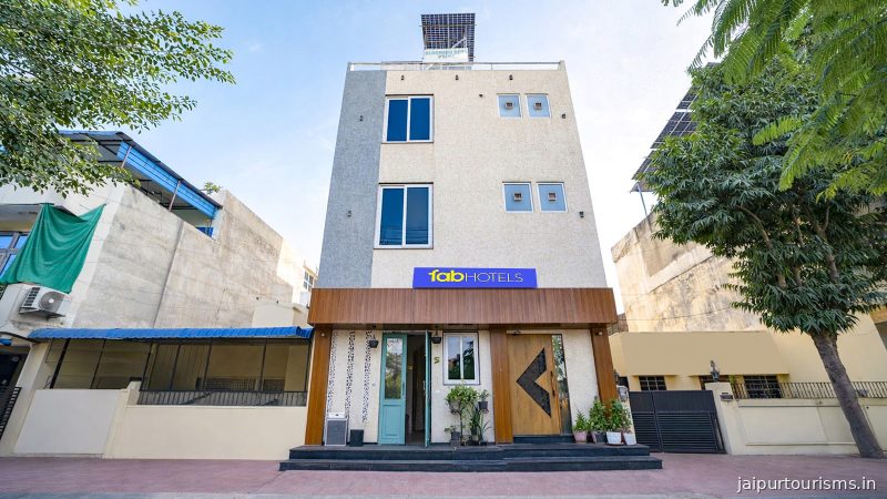 Fabhotel Blooming Beds Prime — Jaipur