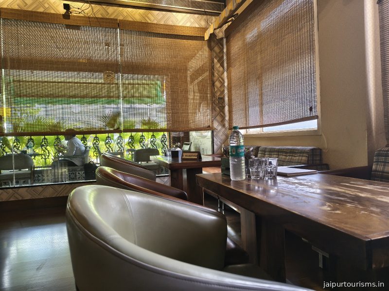 Cafe LazyMojo — Jaipur