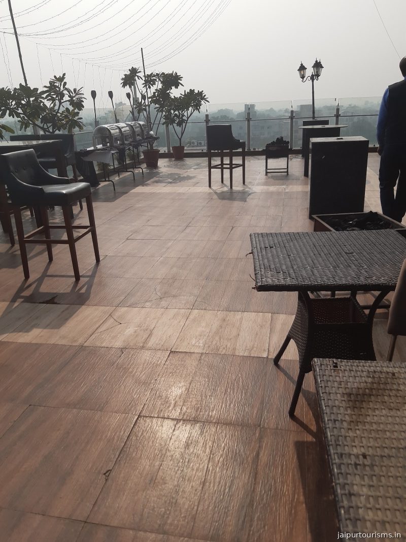 Polo Inn & Suites — Jaipur
