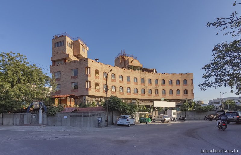 Jaipur Inn — Jaipur