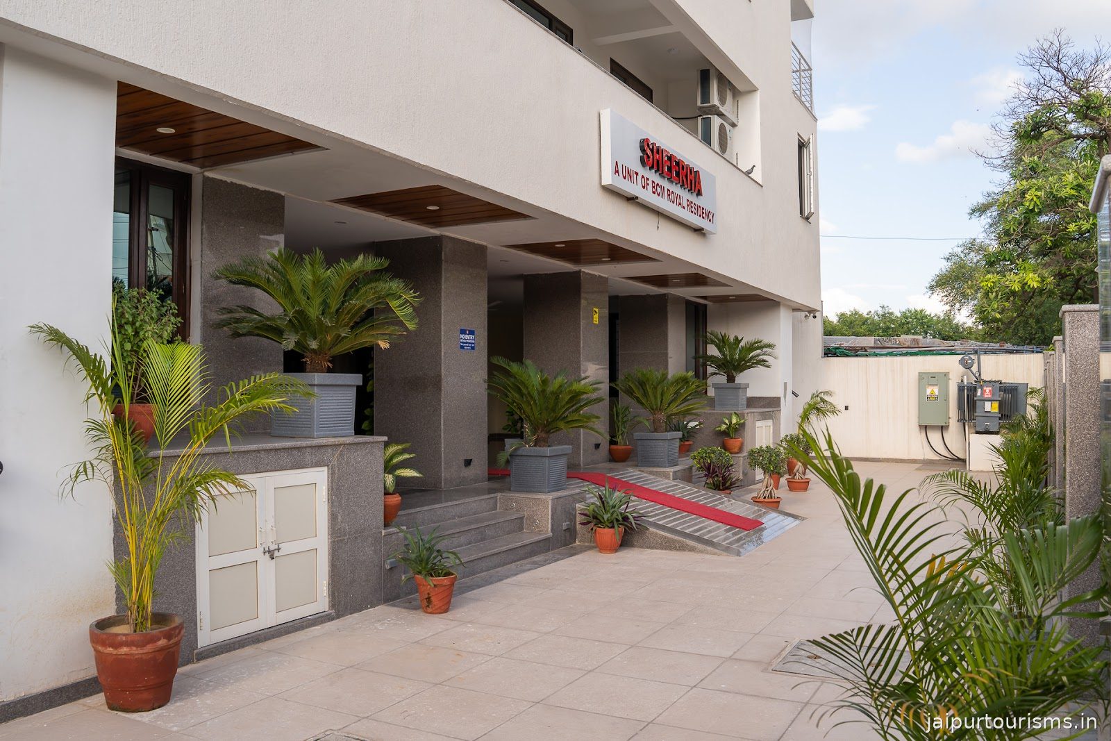Sheerha Royal Residency
