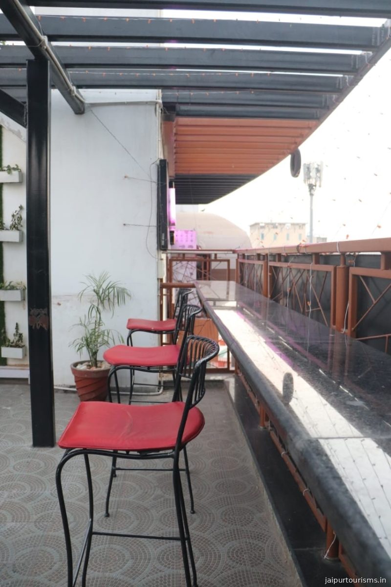 Downtown Cafe Lounge & Rooftop — Jaipur